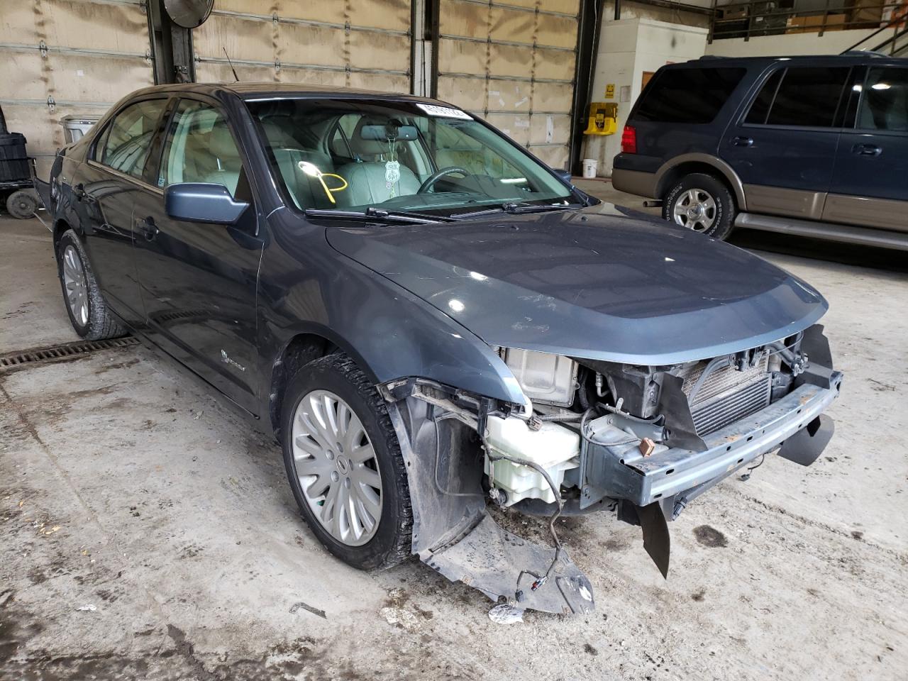 Photo 1 from auction – 2011 FORD FUSION HYB with VIN 3FADP0L33BR320005