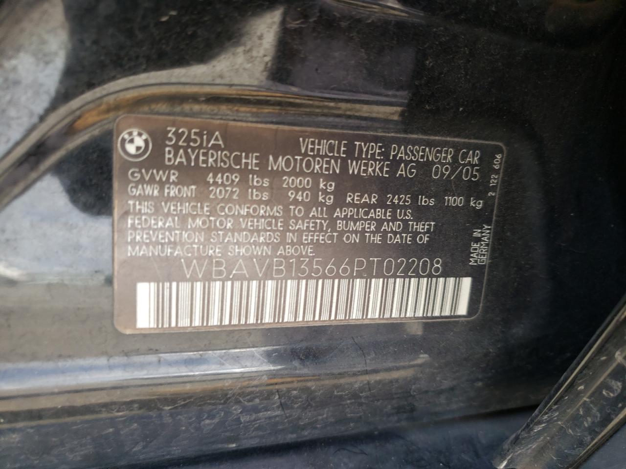Photo 10 from auction – 2006 BMW 325 I with VIN WBAVB13566PT02208