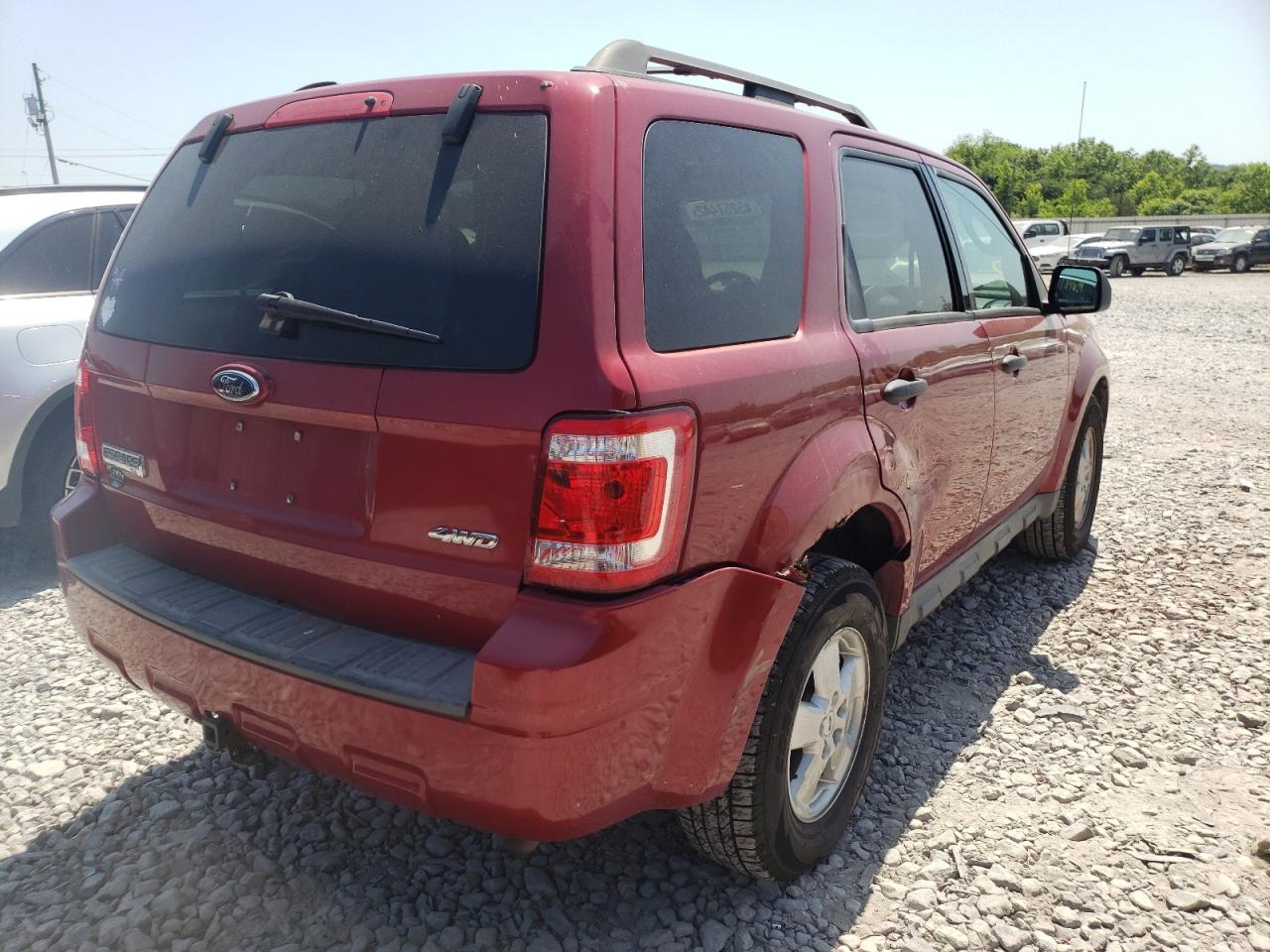 Photo 4 from auction – 2009 FORD ESCAPE XLT with VIN 1FMCU93G09KC31072