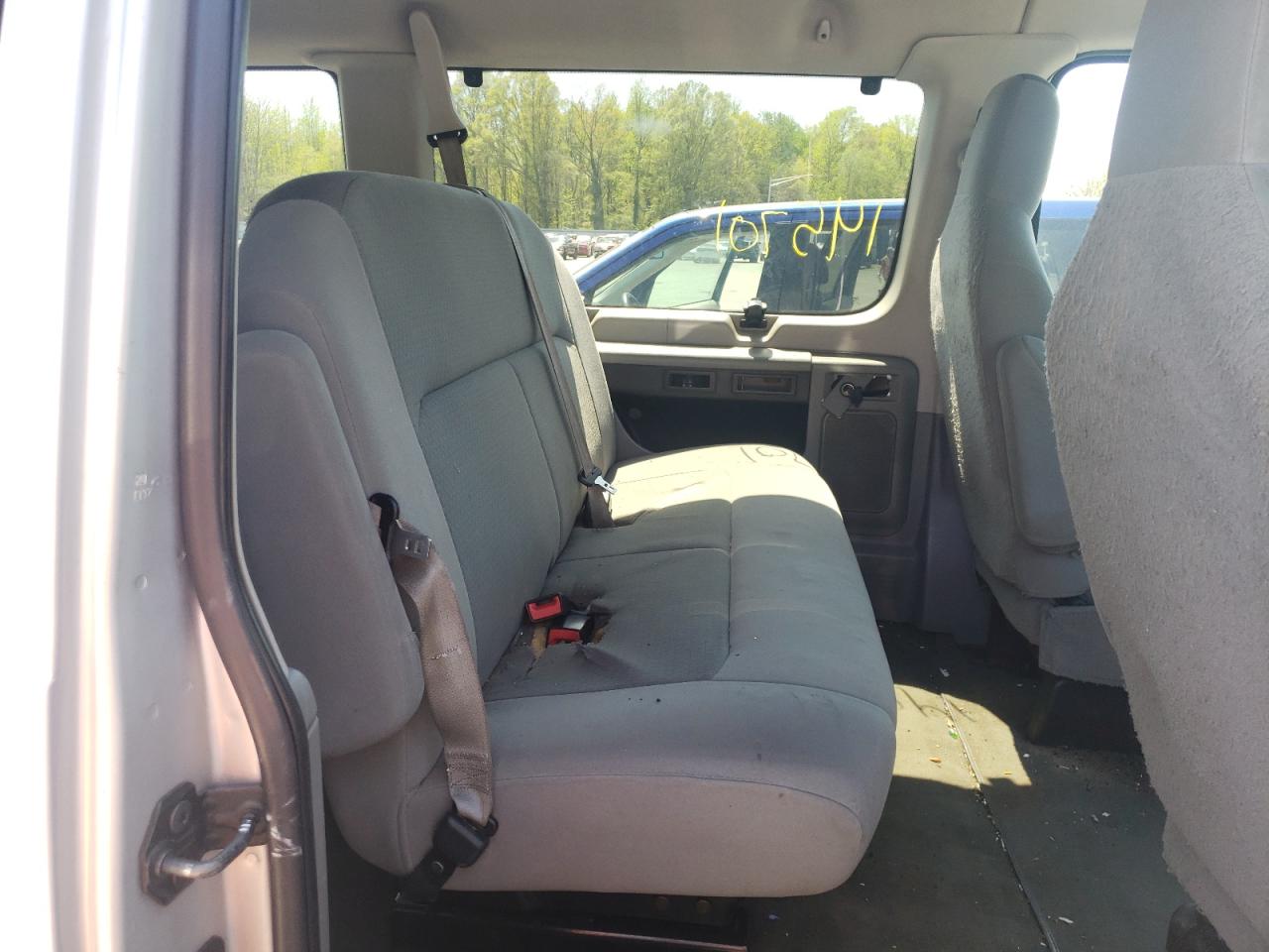 Photo 6 from auction – 2009 FORD ECONOLINE with VIN 1FBNE31LX9DA27587