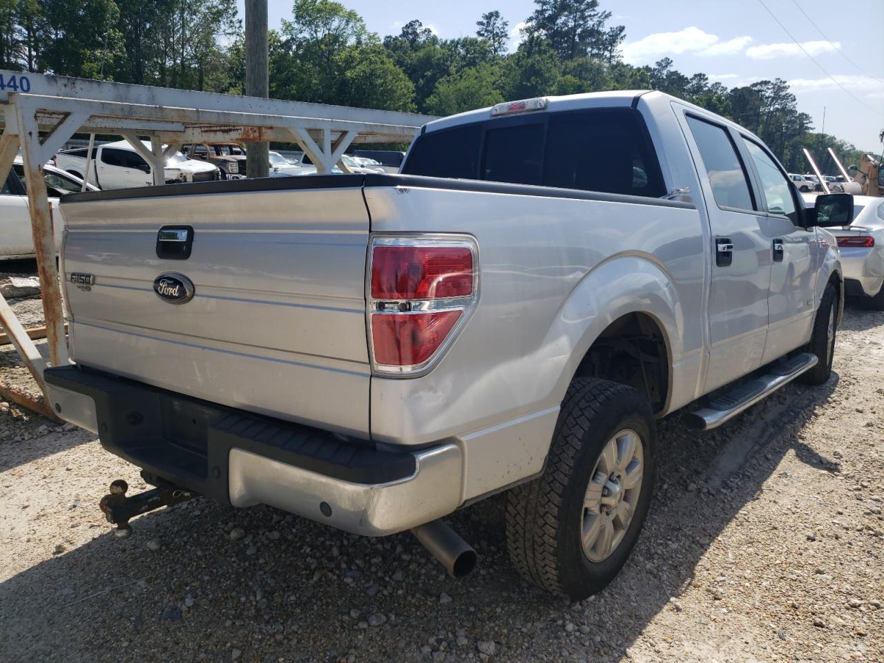 Photo 4 from auction – 2011 FORD F150 SUPER with VIN 1FTFW1CT4BFB16709