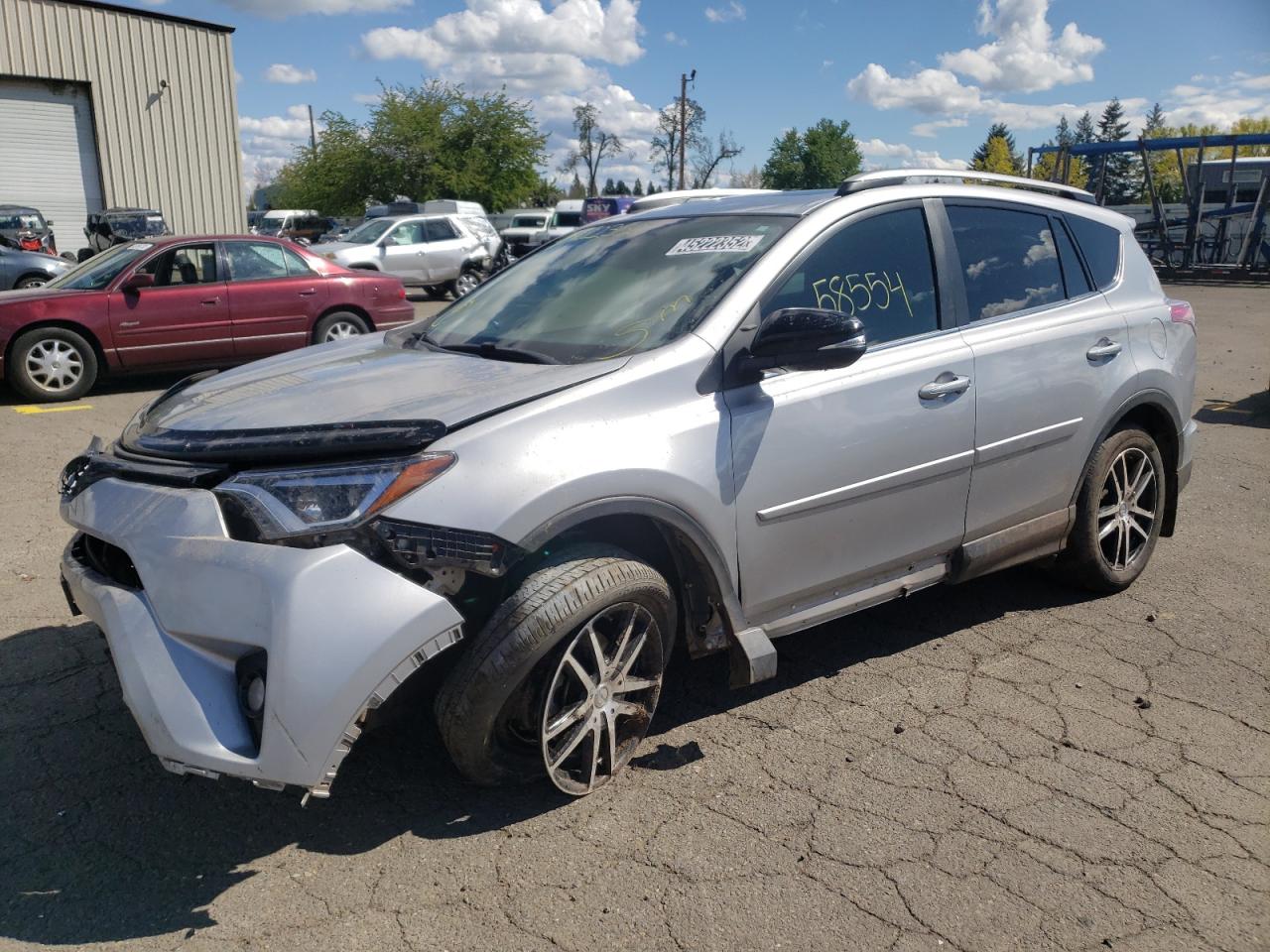 Photo 2 from auction – 2017 TOYOTA RAV4 SE with VIN 2T3JFREV9HW693931