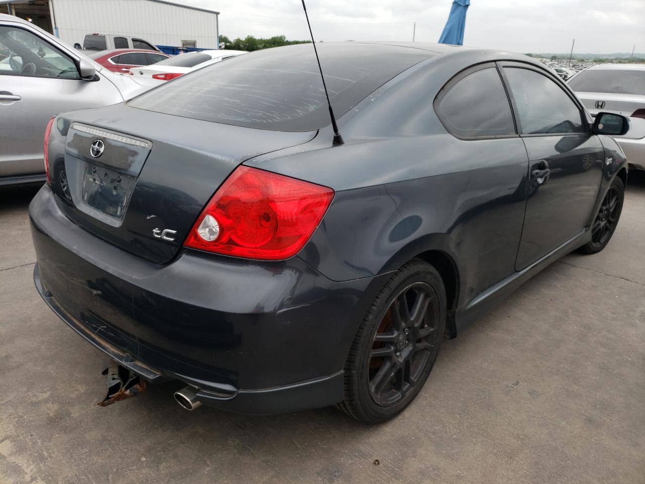 Photo 4 from auction – 2006 TOYOTA SCION TC with VIN JTKDE167760095476