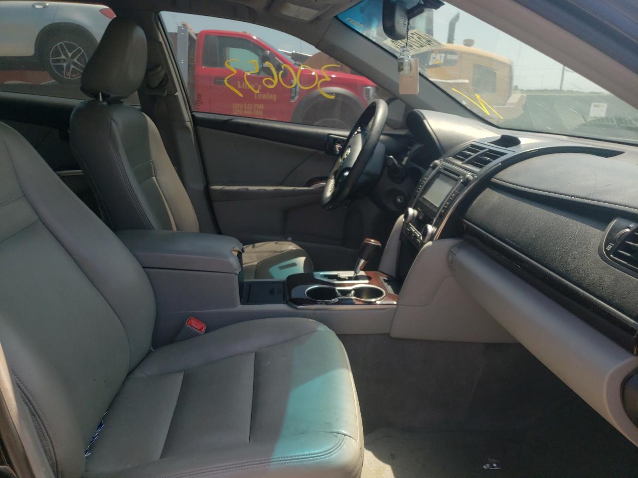 Photo 5 from auction – 2012 TOYOTA CAMRY BASE with VIN 4T1BF1FK1CU591115