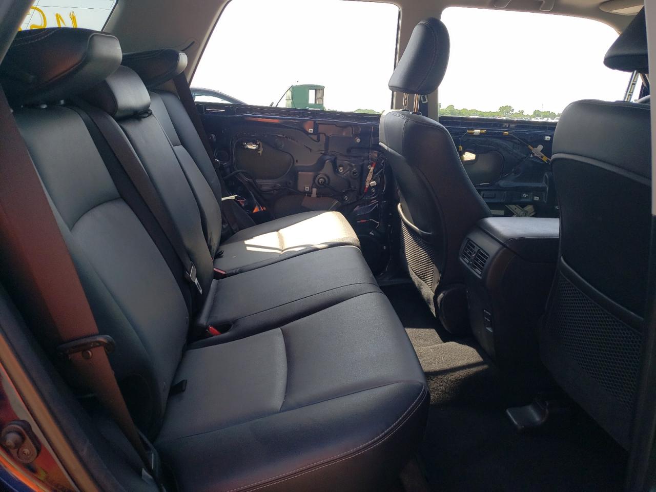 Photo 6 from auction – 2014 TOYOTA 4RUNNER SR with VIN JTEBU5JR0E5186040