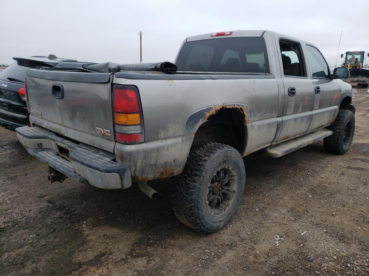 Photo 4 from auction – 2006 GMC SIERRA K25 with VIN 1GTHK23U46F236051