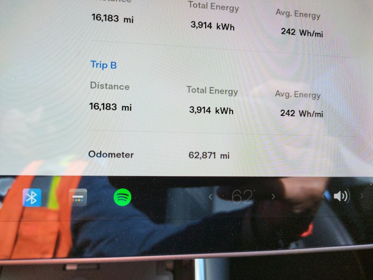 Photo 8 from auction – 2018 TESLA MODEL 3 with VIN 5YJ3E1EA1JF040581