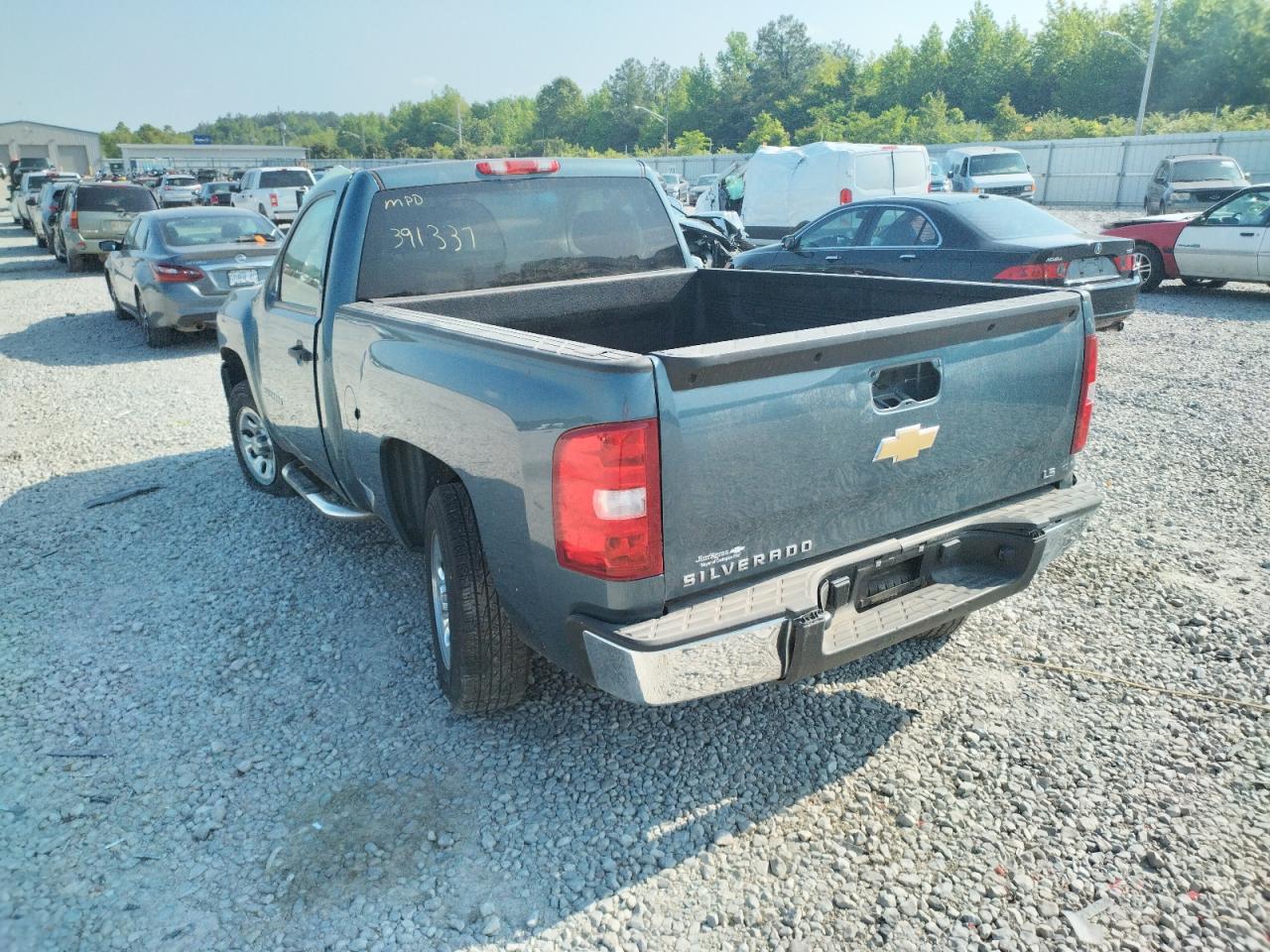 Photo 3 from auction – 2011 CHEVROLET SILVERADO with VIN 1GCNCPEX0BZ391337