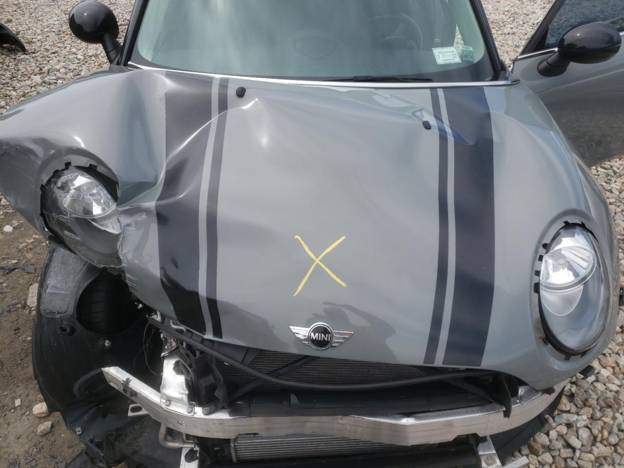 Photo 7 from auction – 2016 MINI COOPER CLU with VIN WMWLN5C53G2E29926