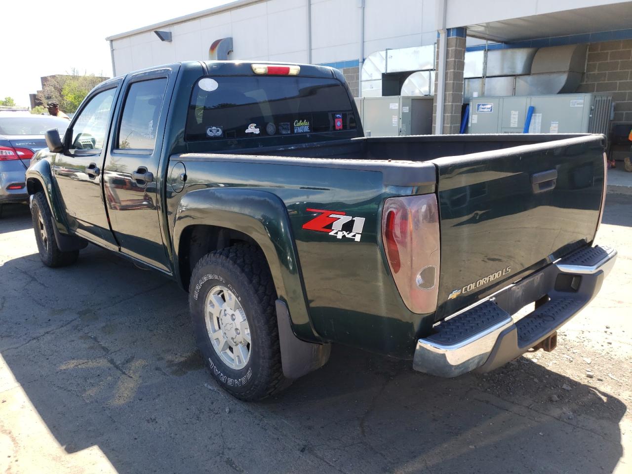 Photo 3 from auction – 2004 CHEVROLET COLORADO with VIN 1GCDT136948213356