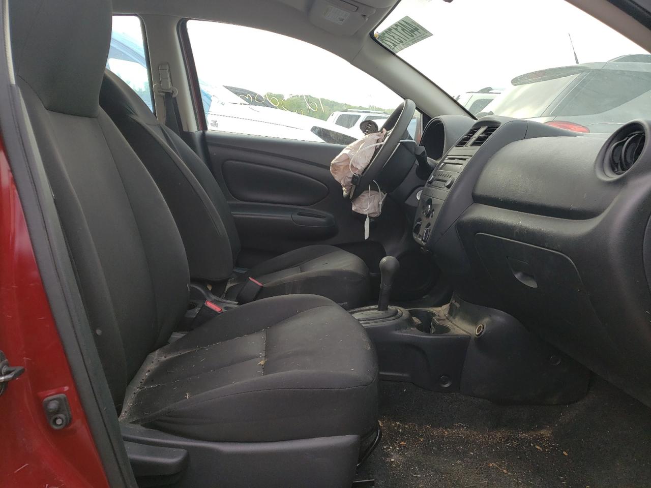 Photo 5 from auction – 2017 NISSAN VERSA S with VIN 3N1CN7APXHL846236