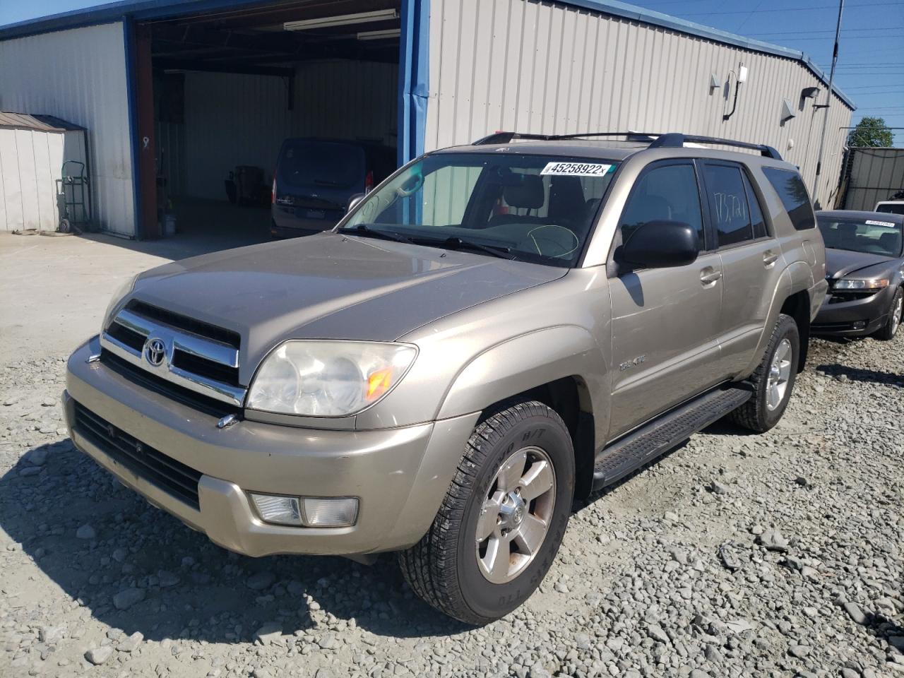 Photo 9 from auction – 2005 TOYOTA 4RUNNER SR with VIN JTEBU14R858048586