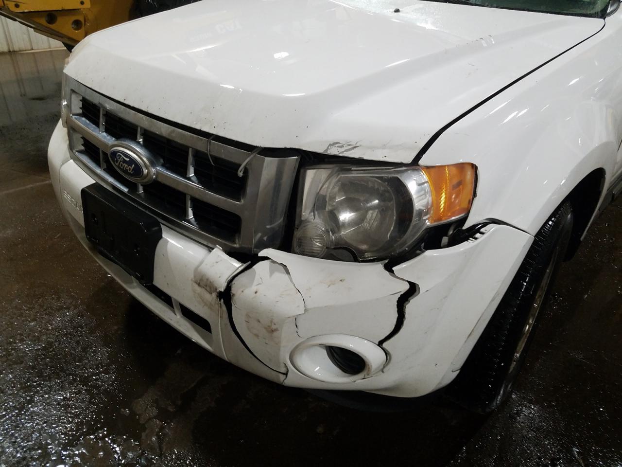 Photo 9 from auction – 2012 FORD ESCAPE XLS with VIN 1FMCU9C76CKB05760