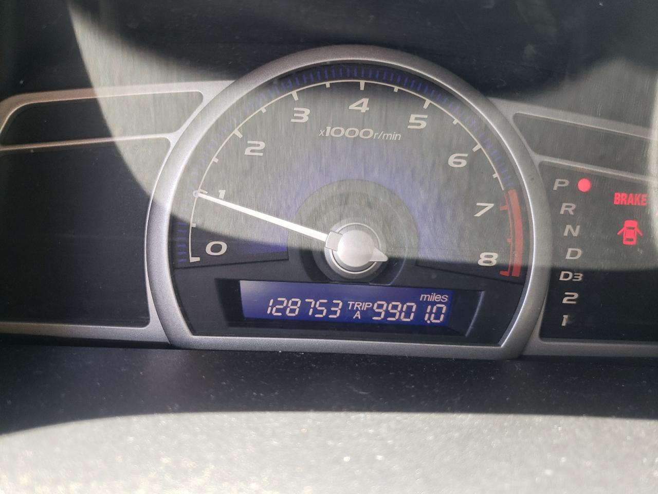 Photo 8 from auction – 2006 HONDA CIVIC with VIN 1HGFA16836L128266