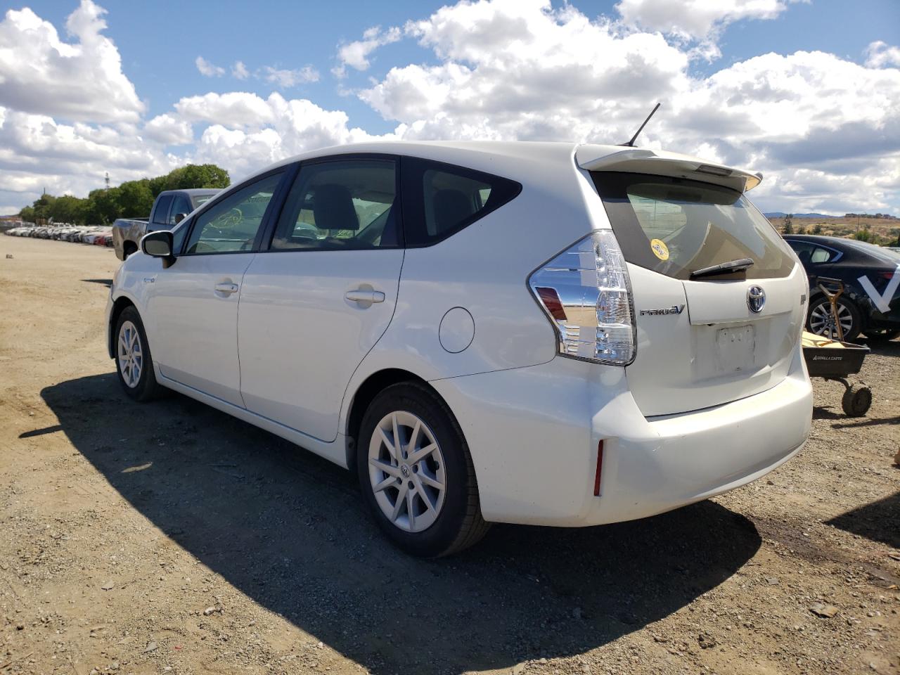 Photo 3 from auction – 2012 TOYOTA PRIUS V with VIN JTDZN3EU0C3179035