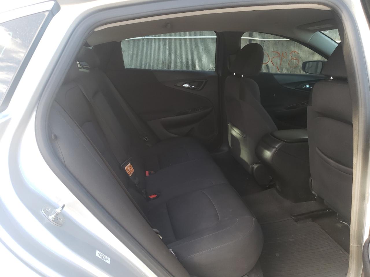 Photo 6 from auction – 2016 CHEVROLET MALIBU LS with VIN 1G1ZB5ST9GF342424