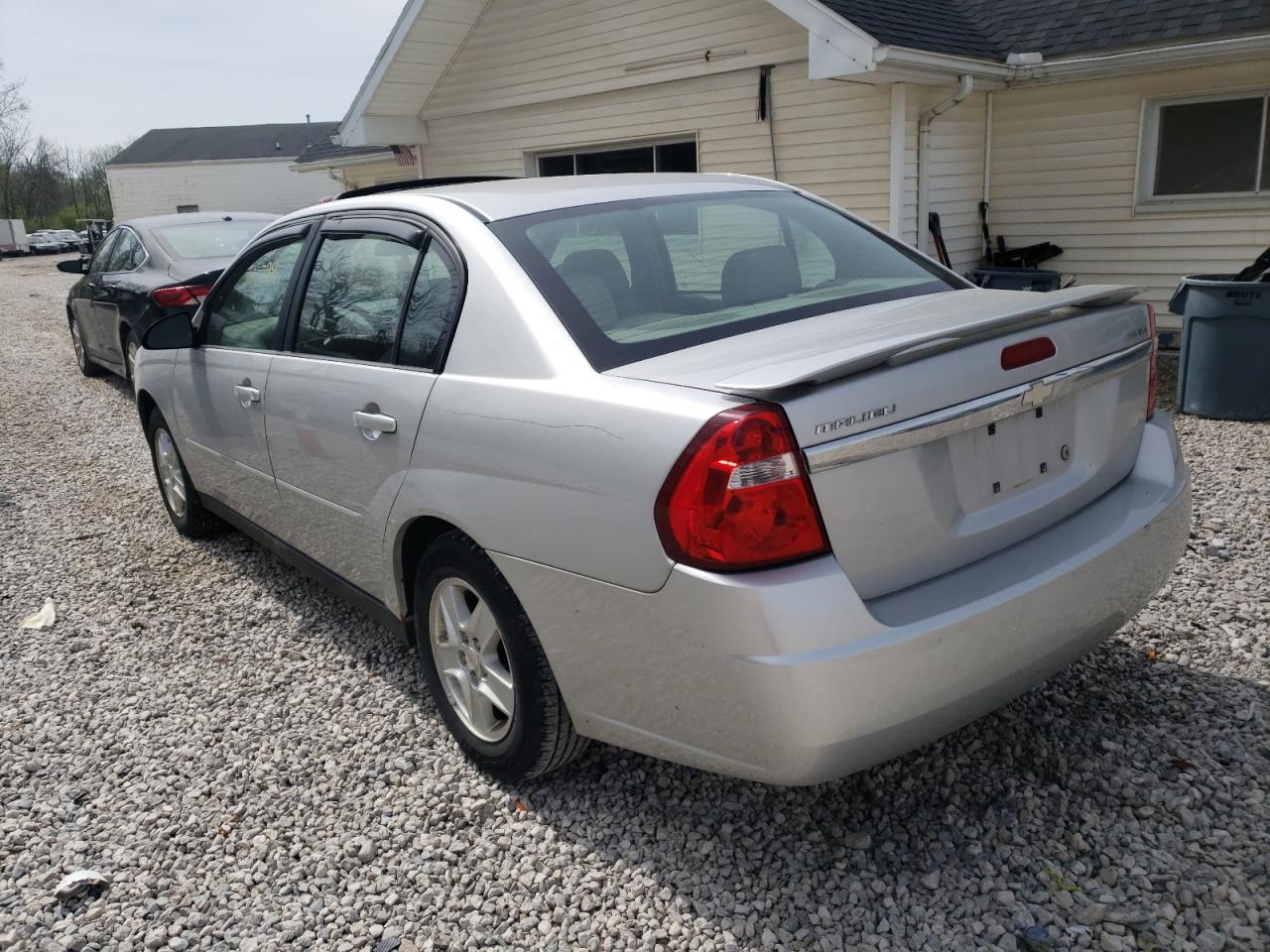 Photo 3 from auction – 2004 CHEVROLET MALIBU LS with VIN 1G1ZT54854F100781