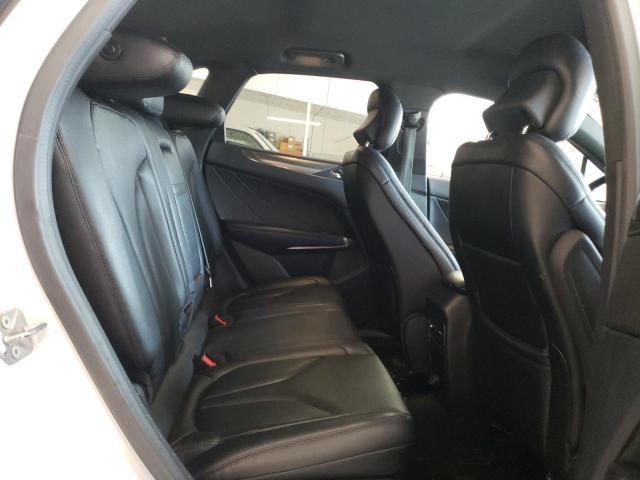 Photo 6 from auction – 2015 LINCOLN MKC with VIN 5LMCJ1A93FUJ33181