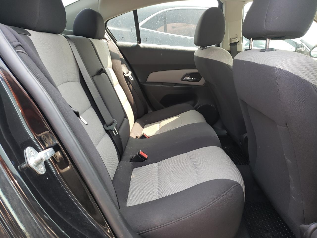 Photo 6 from auction – 2012 CHEVROLET CRUZE LS with VIN 1G1PD5SH3C7293111