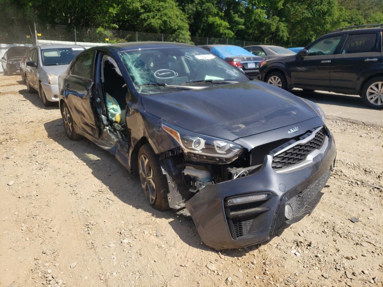 KIA FORTE FE 2020 with VIN 3KPF24AD7LE213164 - Photo from auction