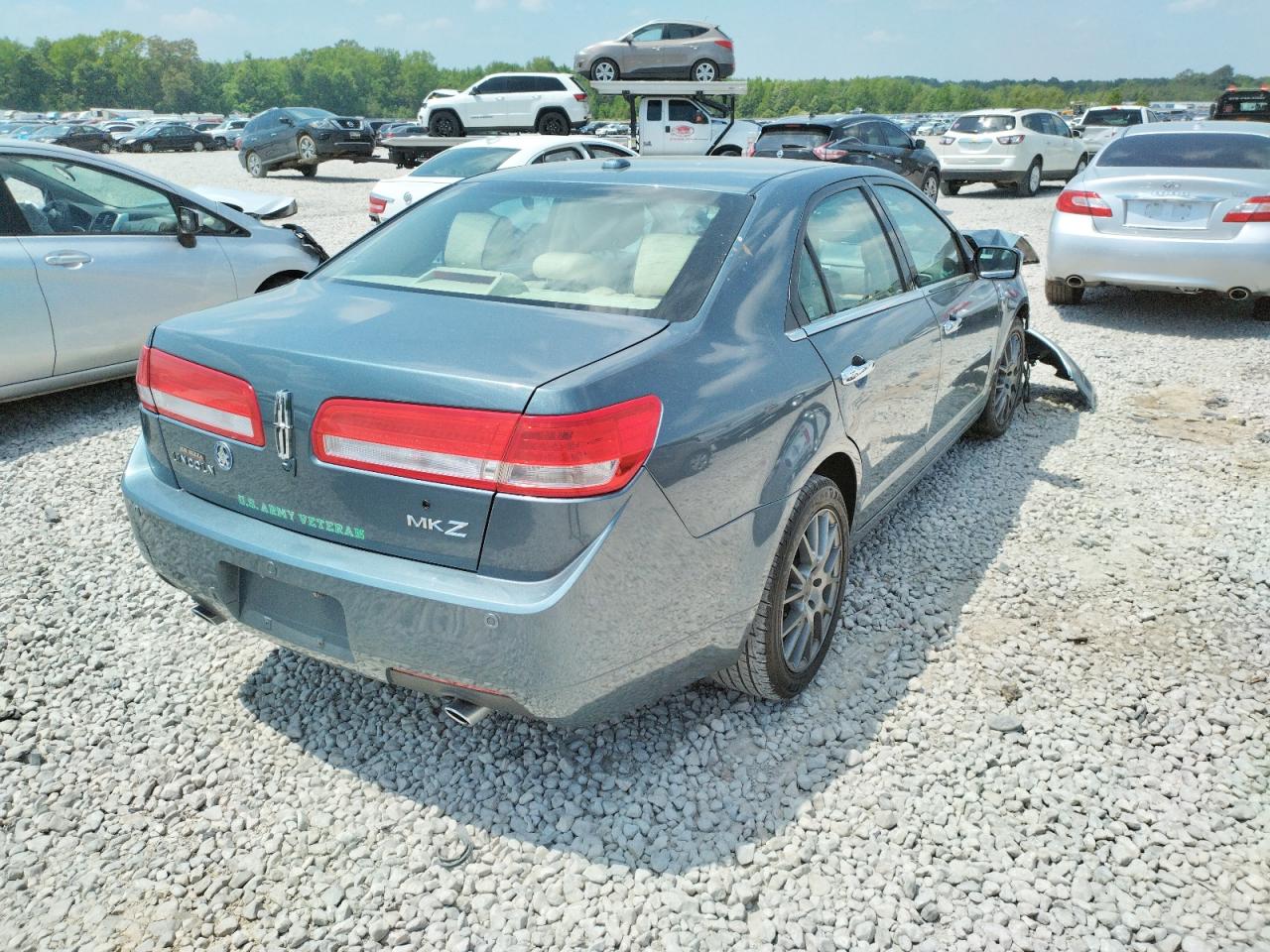 Photo 4 from auction – 2012 LINCOLN MKZ with VIN 3LNHL2GC2CR813295
