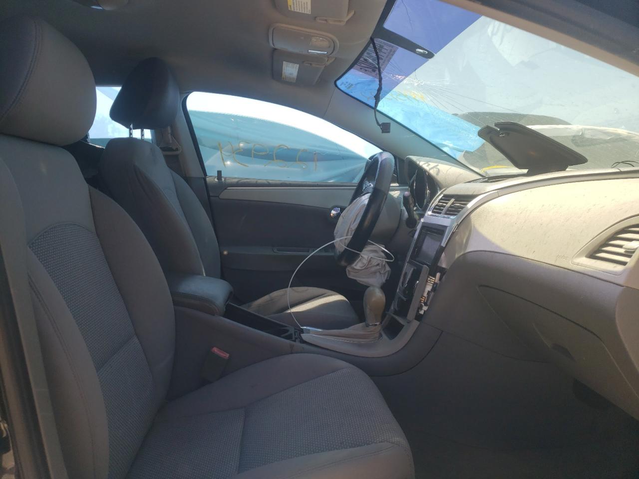 Photo 5 from auction – 2010 CHEVROLET MALIBU LS with VIN 1G1ZB5EB5AF300505
