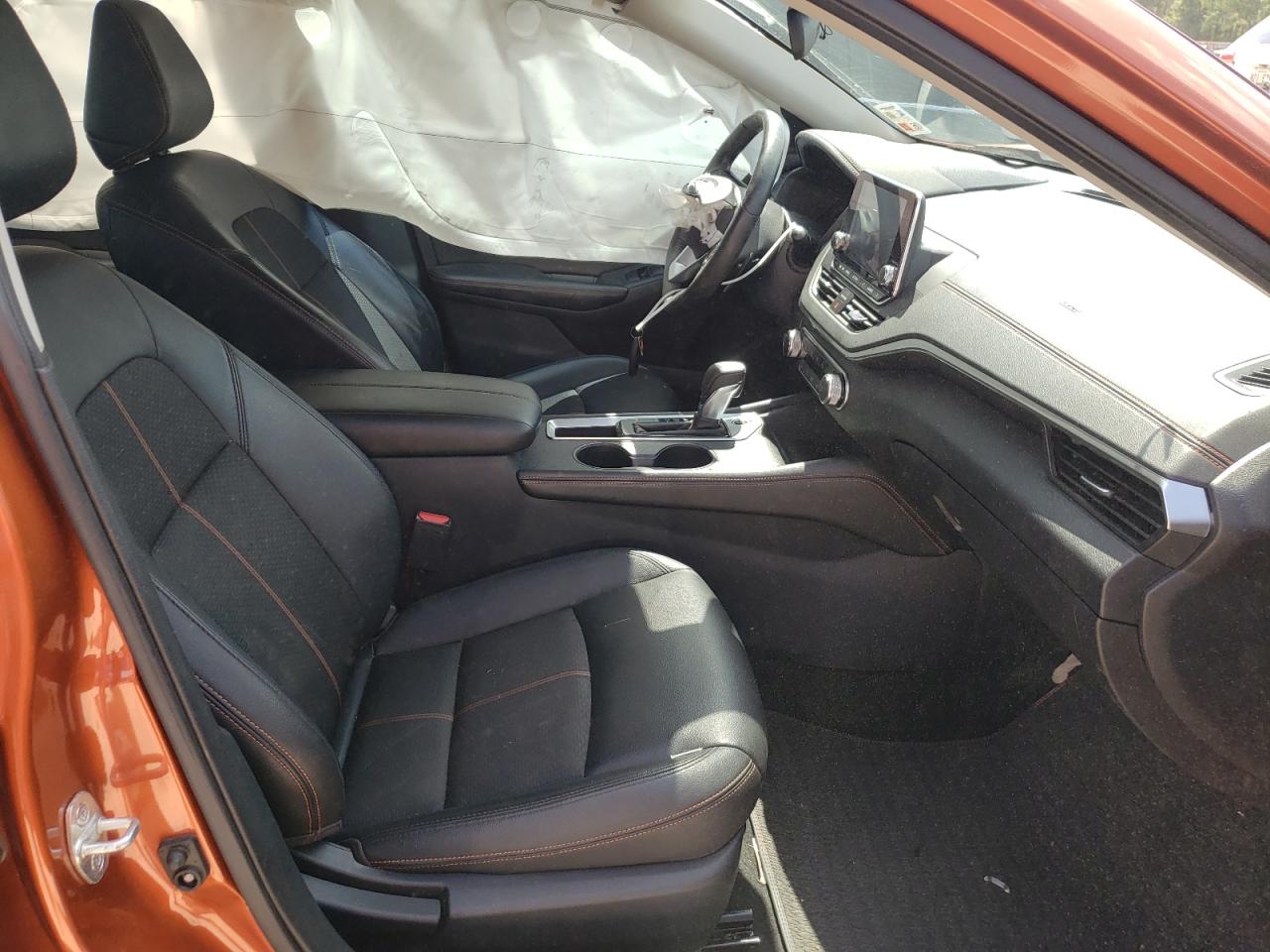 Photo 5 from auction – 2020 NISSAN ALTIMA SR with VIN 1N4BL4CV9LC113288