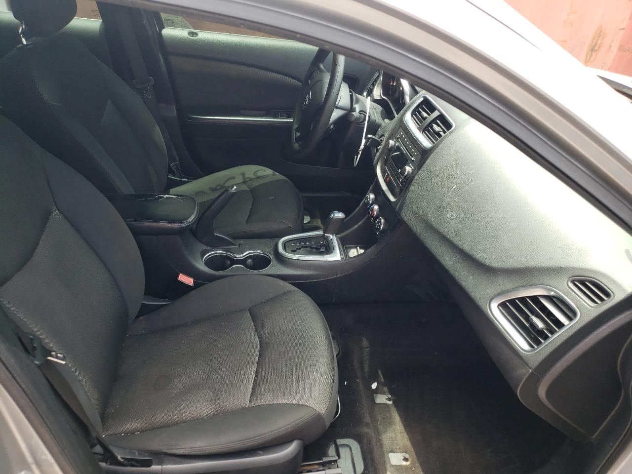 Photo 5 from auction – 2013 DODGE AVENGER SE with VIN 1C3CDZAB5DN626355