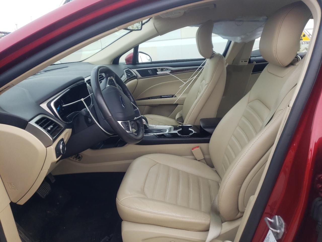 Photo 5 from auction – 2014 FORD FUSION SE with VIN 3FA6P0HD3ER218704