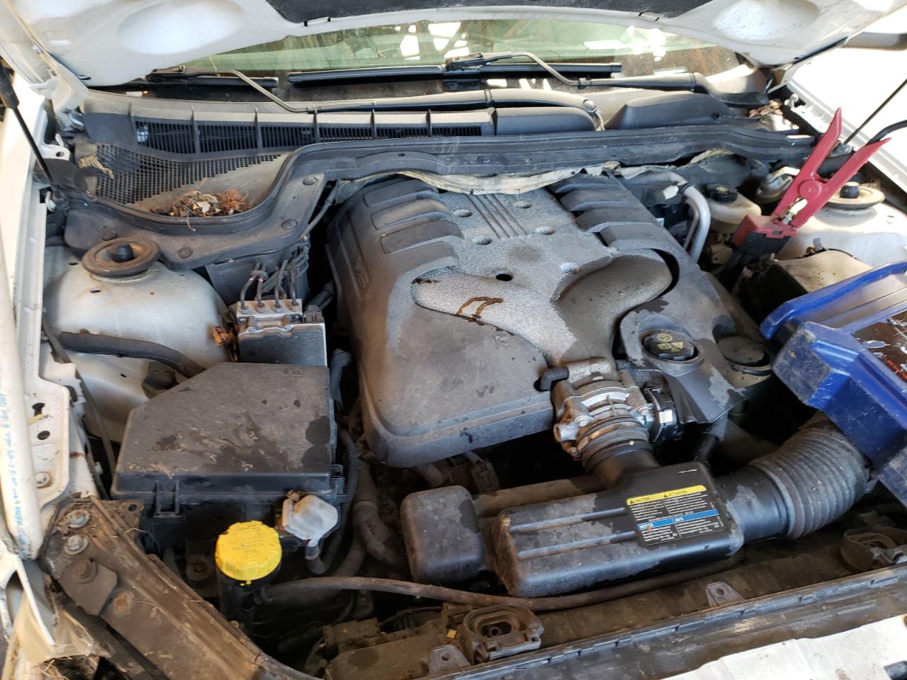 Photo 7 from auction – 2009 PONTIAC G8 with VIN 6G2ER57789L192203