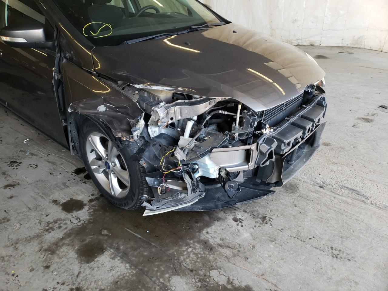 Photo 9 from auction – 2014 FORD FOCUS SE with VIN 1FADP3F27EL128576