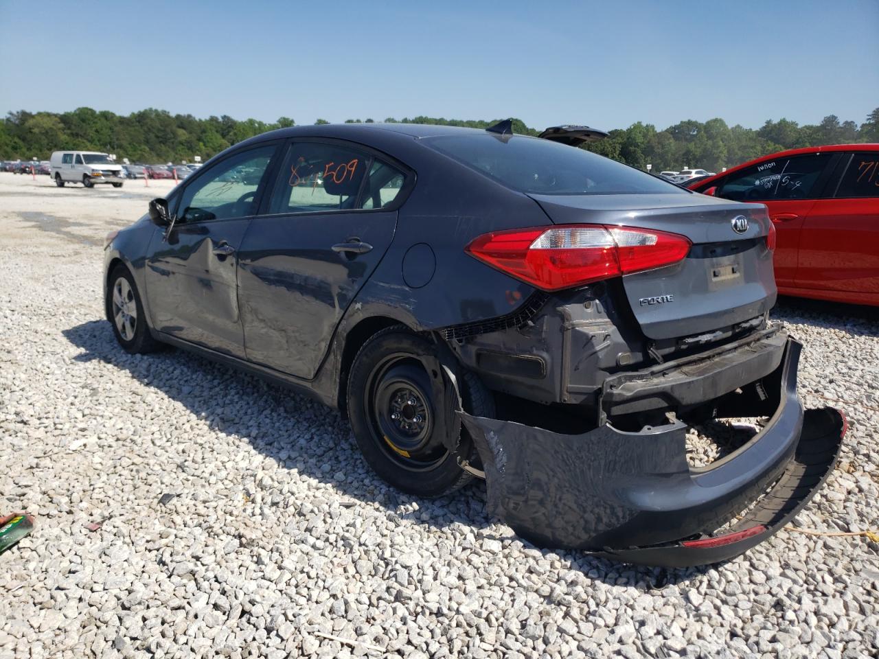 Photo 3 from auction – 2016 KIA FORTE LX with VIN KNAFK4A64G5563447
