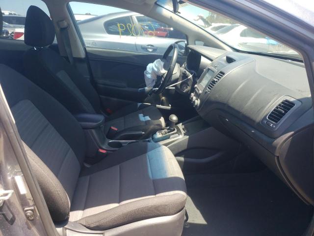 Photo 5 from auction – 2018 KIA FORTE LX with VIN 3KPFL4A73JE197940