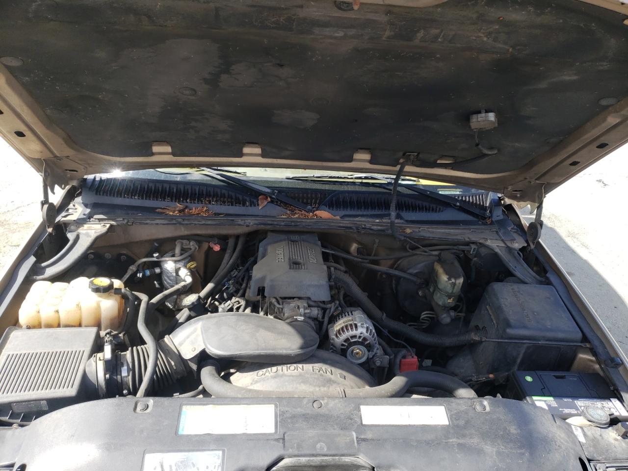 Photo 7 from auction – 2000 CHEVROLET SILVERADO with VIN 1GCEC19T0YE325276