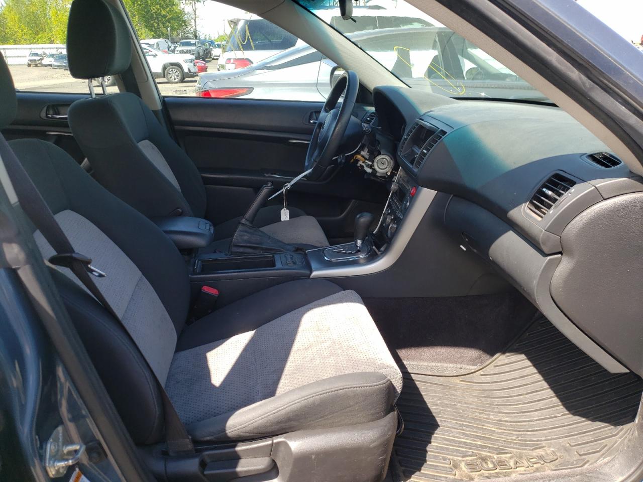 Photo 5 from auction – 2005 SUBARU LEGACY OUT with VIN 4S4BP61C857345366