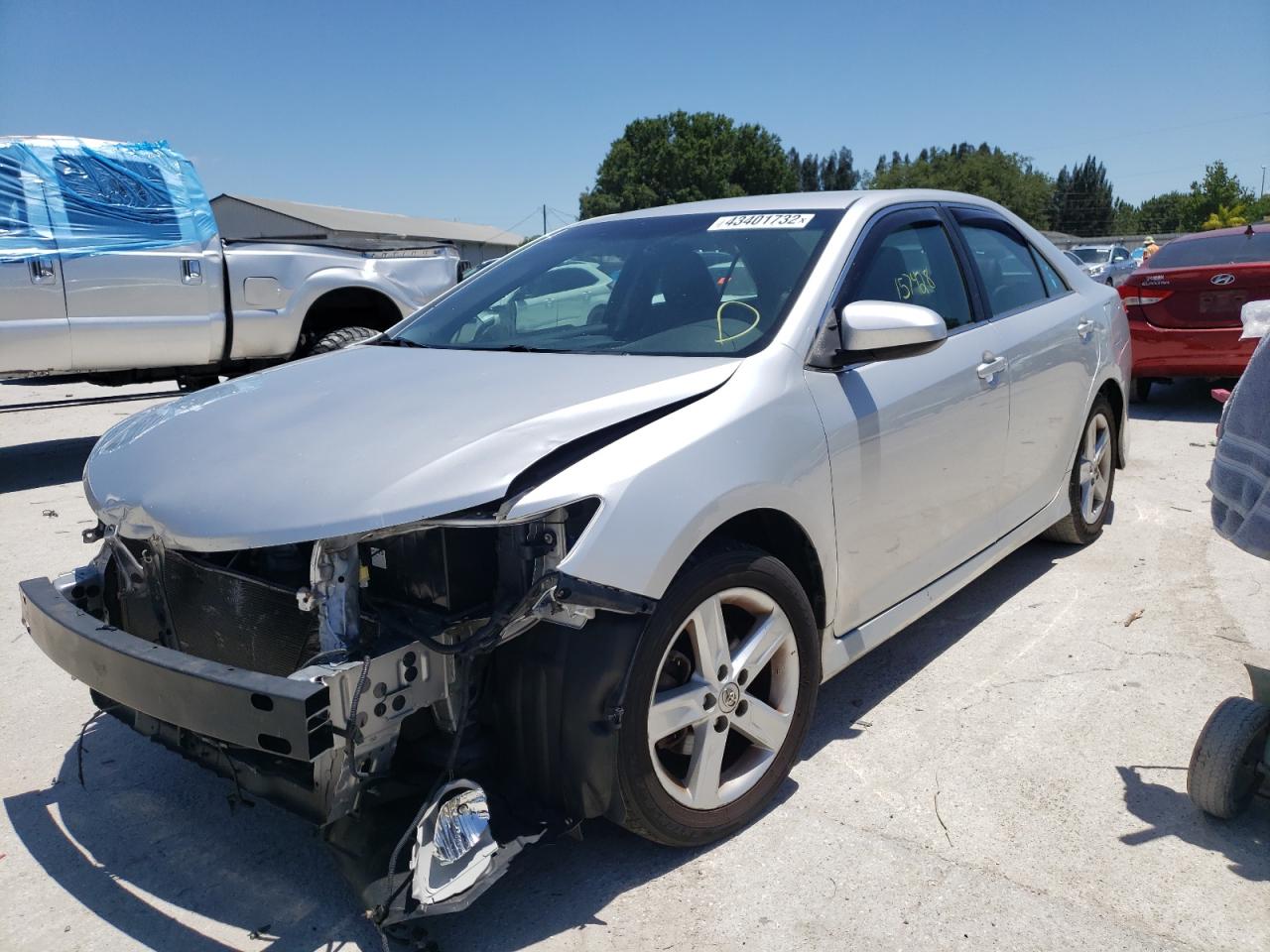 Photo 2 from auction – 2012 TOYOTA CAMRY BASE with VIN 4T1BF1FK3CU500278