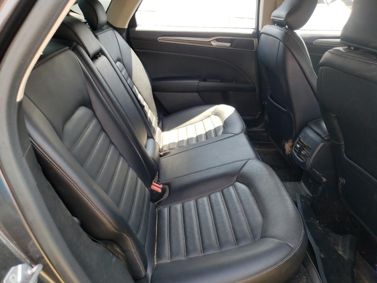 Photo 6 from auction – 2017 FORD FUSION SE with VIN 3FA6P0HD7HR348781