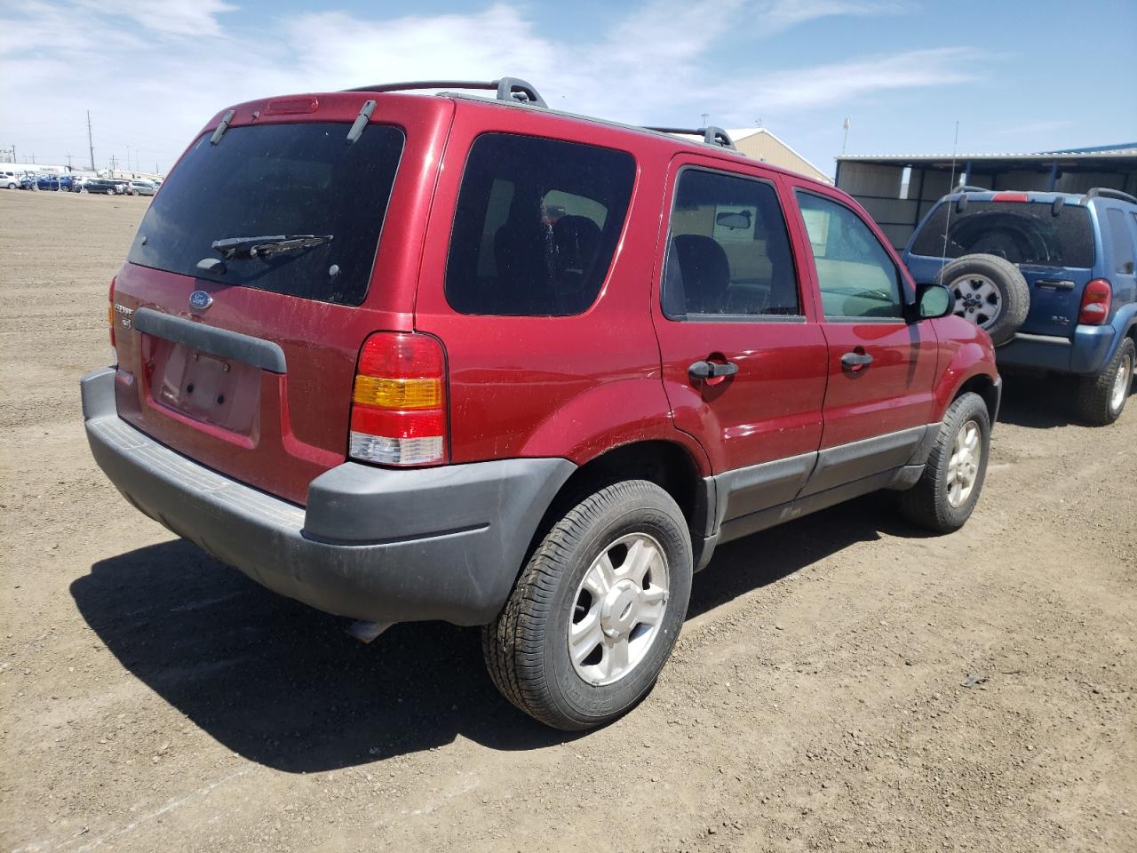 Photo 4 from auction – 2003 FORD ESCAPE XLT with VIN 1FMYU93133KC15599