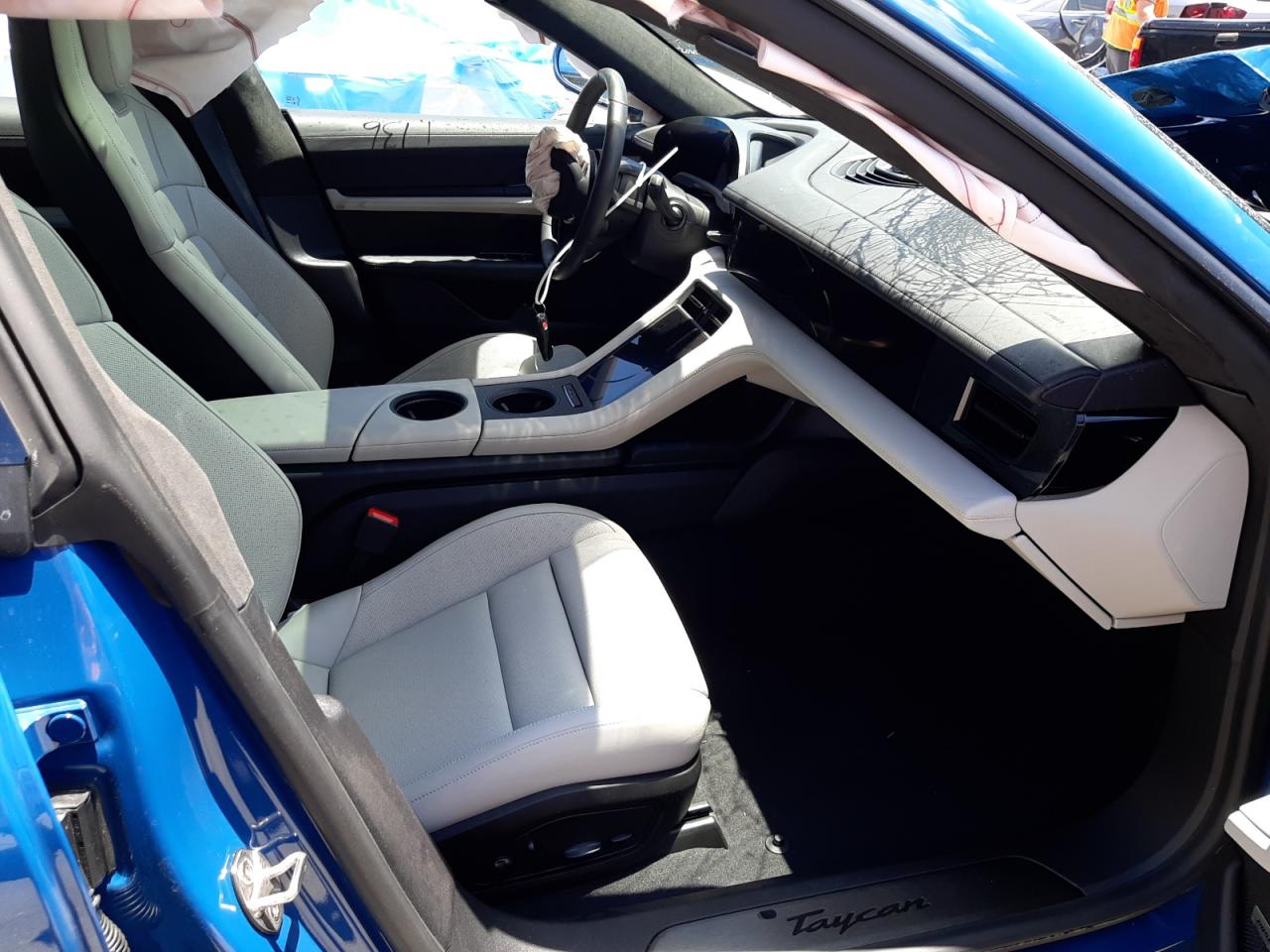 صورة رقم 5 من المزاد - 2021 PORSCHE TAYCAN مع VIN WP0AA2Y17MSA16316