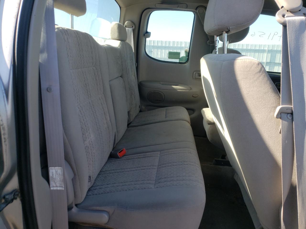 Photo 6 from auction – 2004 TOYOTA TUNDRA ACC with VIN 5TBBT44154S451561