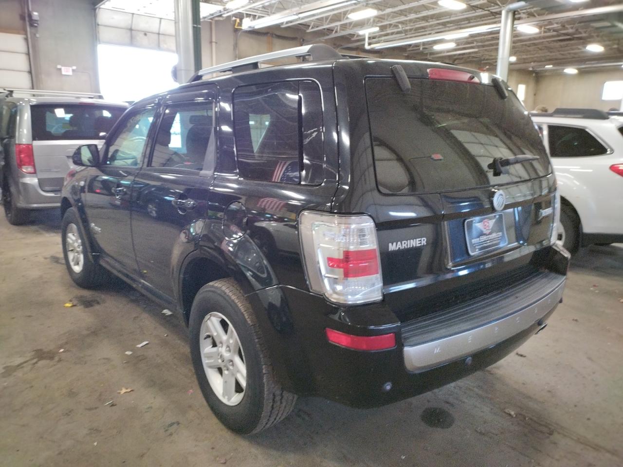 Photo 16 from auction – 2008 MERCURY MARINER HE with VIN 4M2CU39H08KJ38501
