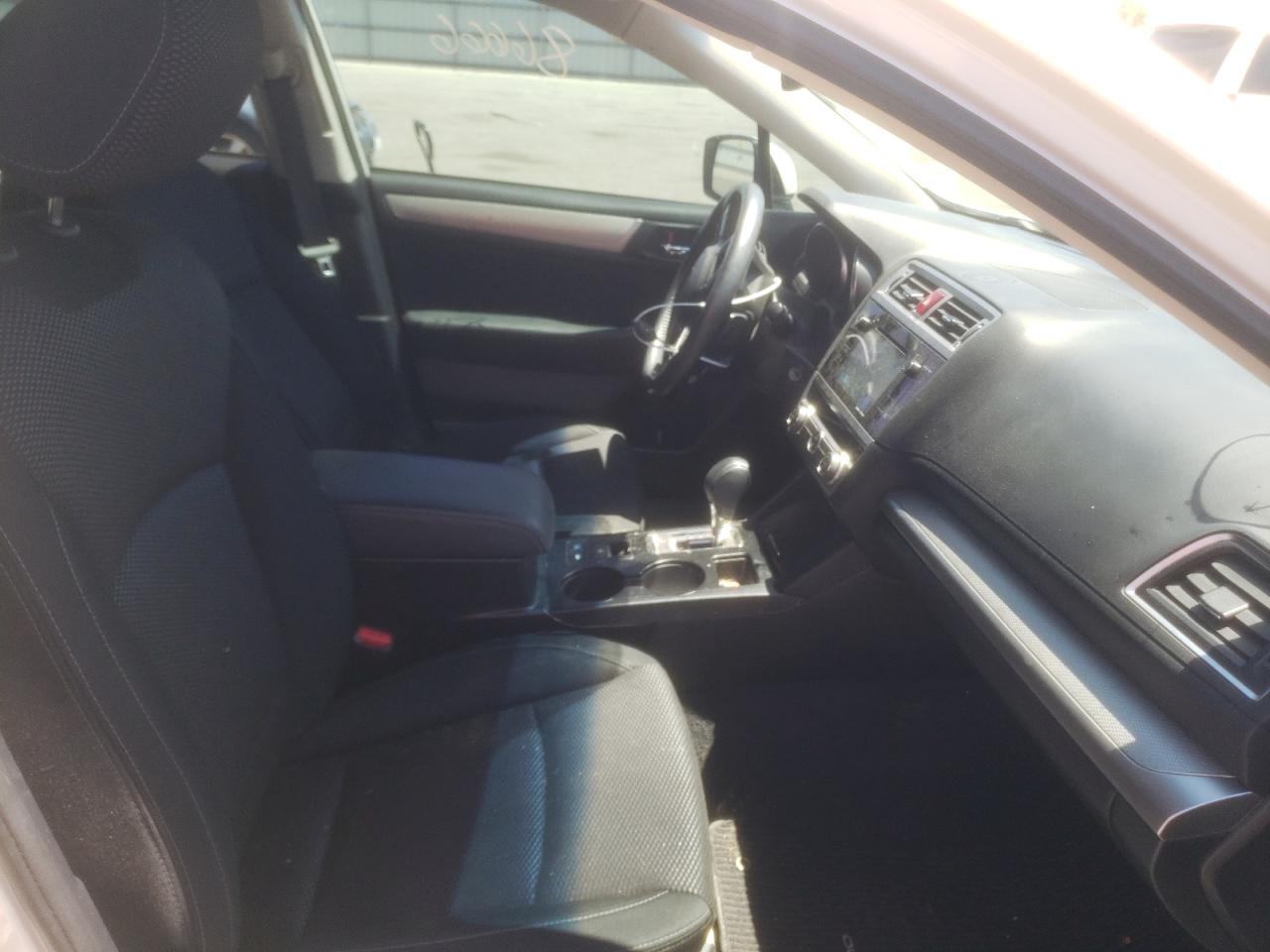 Photo 5 from auction – 2017 SUBARU OUTBACK 2. with VIN 4S4BSACC3H3273261