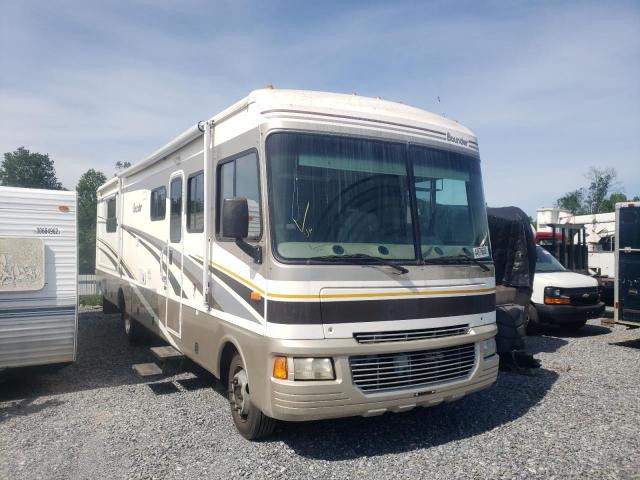 FLEETWOOD BOUNDER 2005 with VIN 5B4MP67G153408943 - Photo from auction