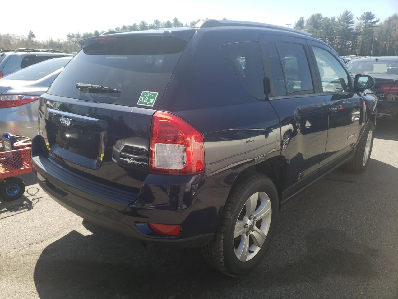 Photo 4 from auction – 2014 JEEP COMPASS with VIN 1C4NJDBB7ED591680