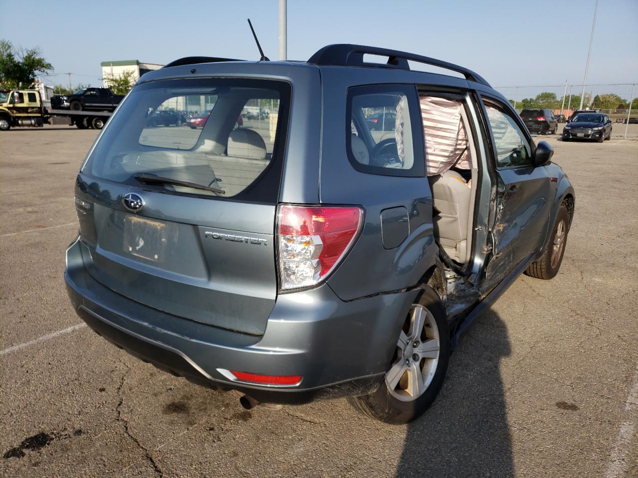 Photo 4 from auction – 2010 SUBARU FORESTER X with VIN JF2SH6BC3AG806176