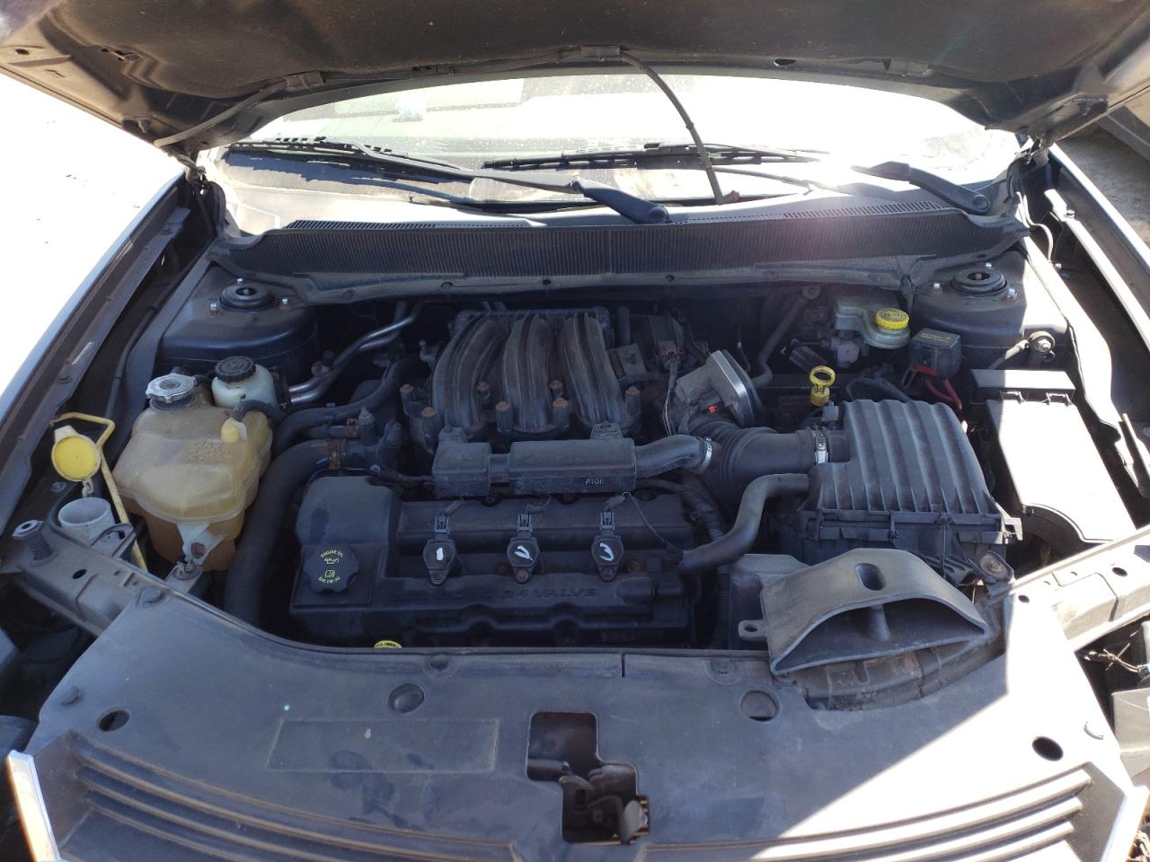 Photo 7 from auction – 2008 DODGE AVENGER SX with VIN 1B3LC56R88N278040