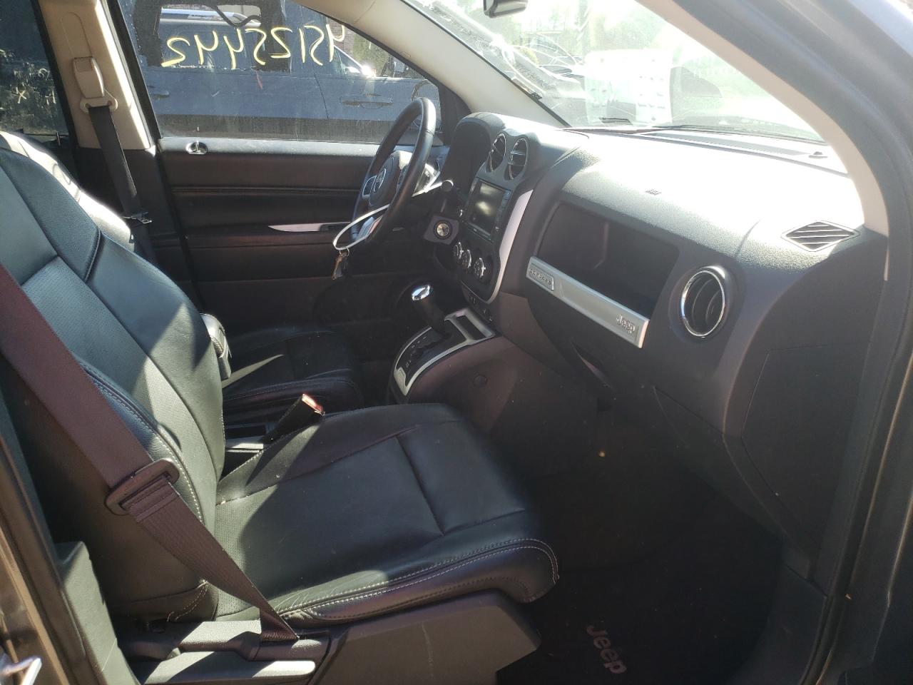 Photo 5 from auction – 2016 JEEP COMPASS LA with VIN 1C4NJCEA7GD792799