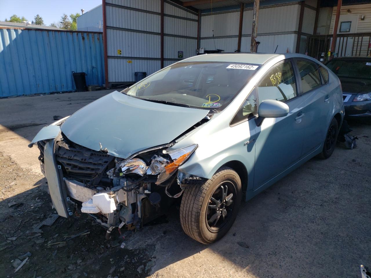 Photo 2 from auction – 2013 TOYOTA PRIUS with VIN JTDKN3DU4D1727988
