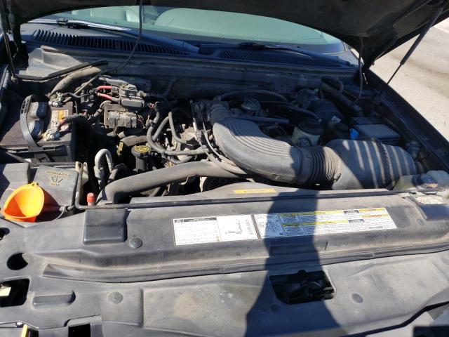 Photo 7 from auction – 1998 LINCOLN NAVIGATOR with VIN 5LMRU27L1WLJ27248