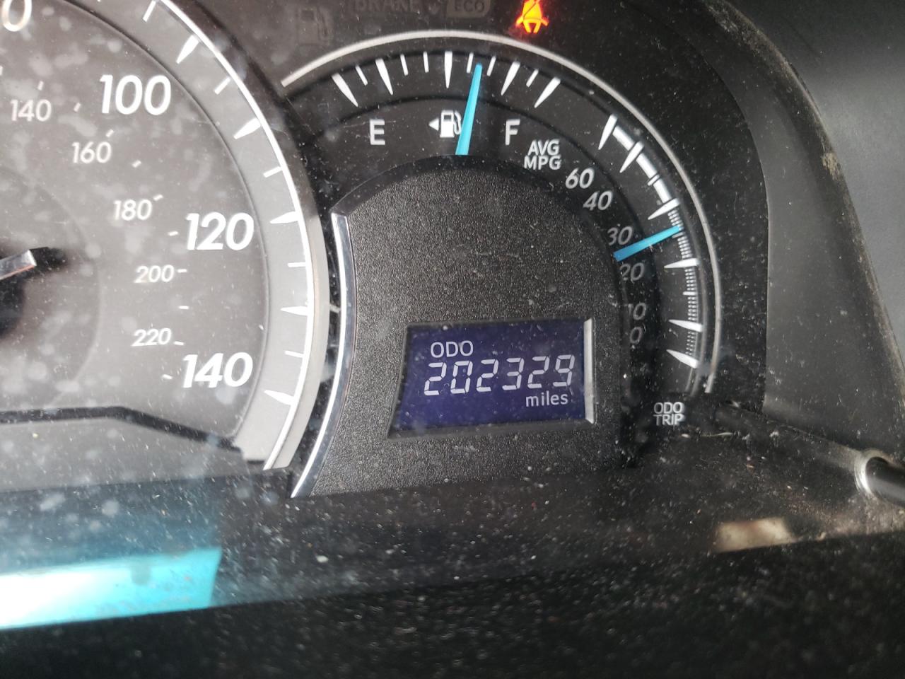Photo 8 from auction – 2014 TOYOTA CAMRY L with VIN 4T4BF1FKXER368094